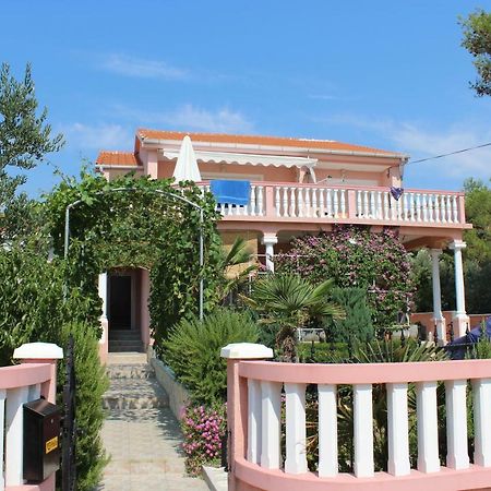 Apartmani Misak Vrsi Luaran gambar