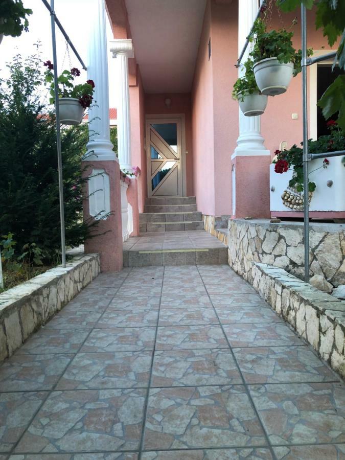 Apartmani Misak Vrsi Luaran gambar