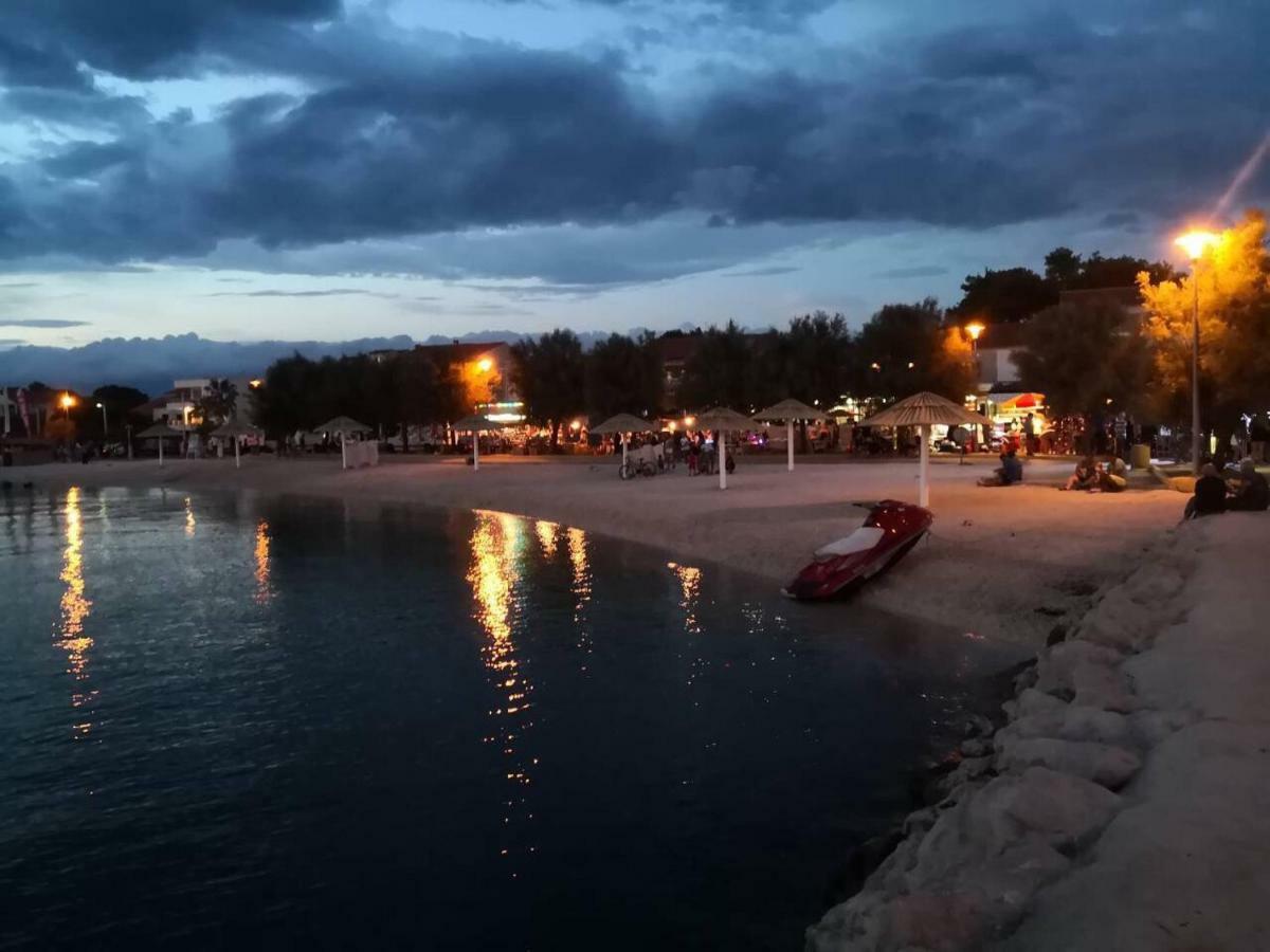 Apartmani Misak Vrsi Luaran gambar