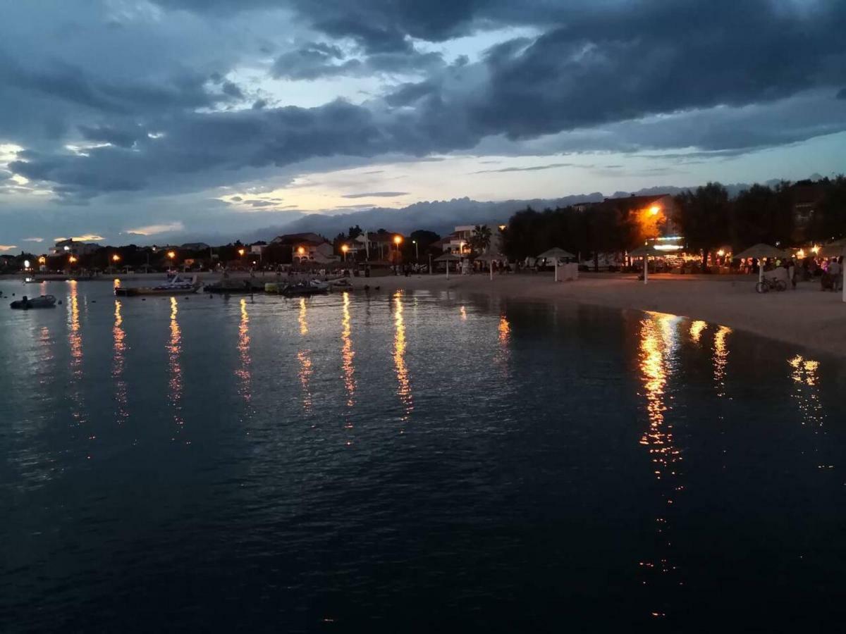 Apartmani Misak Vrsi Luaran gambar